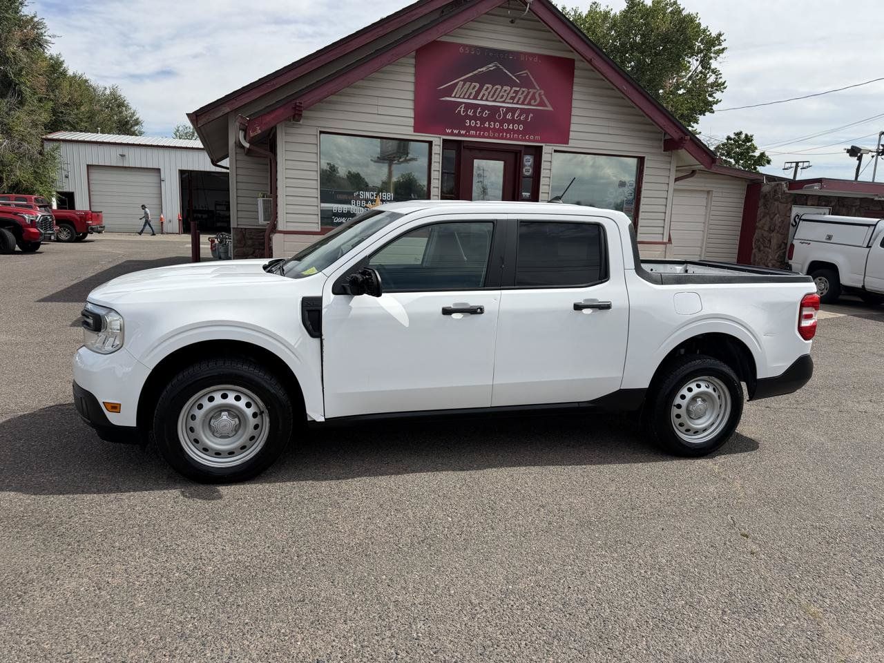 Used 2022 Ford Maverick XL FWD image 5