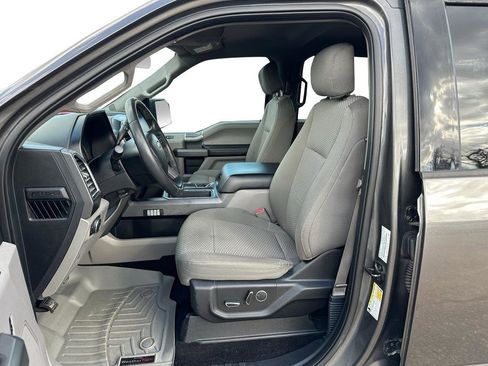 Used 2016 Ford F150 XLT w/ Equipment Group 302A Luxury image 8