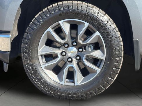 Used 2021 Chevrolet Silverado 1500 LT w/ All Star Edition Plus AWD/4WD image 11