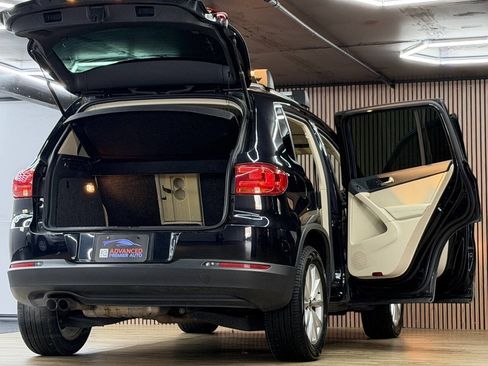 Used 2017 Volkswagen Tiguan Wolfsburg Edition FWD image 10