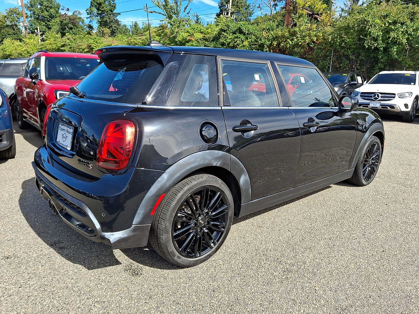 Used 2024 MINI Cooper S FWD image 6