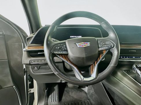 Used 2023 Cadillac Escalade ESV Premium Luxury AWD/4WD image 14