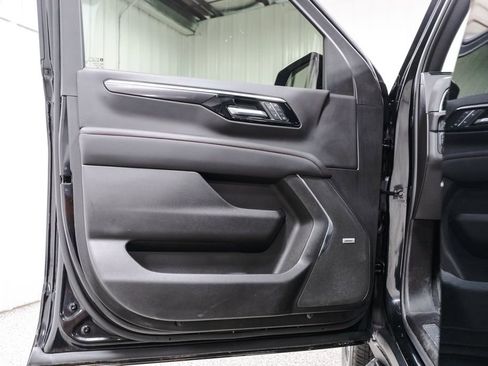 Used 2026 Chevrolet Suburban RST w/ Comfort Package AWD/4WD image 23