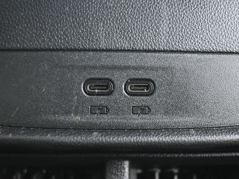 Used 2025 Chevrolet Equinox LT w/ Convenience Package II FWD image 24