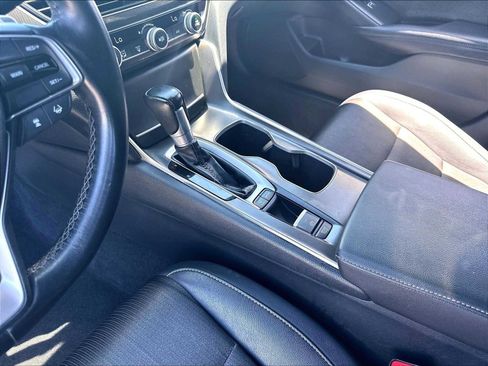 Used 2020 Honda Accord Sport image 19