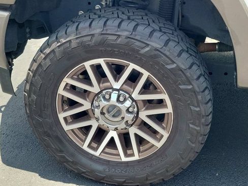 Used 2019 Ford F250 King Ranch w/ King Ranch Ultimate Package AWD/4WD image 5