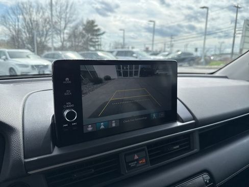 Used 2023 Honda Pilot EX-L image 18