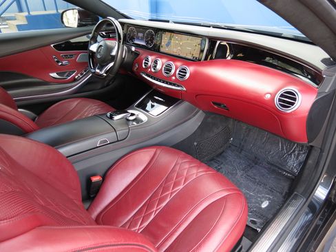 Used 2015 Mercedes-Benz S 550 4MATIC Coupe image 40