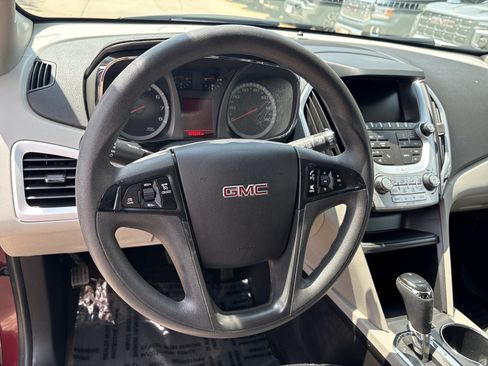 Used 2017 GMC Terrain SLE FWD image 18
