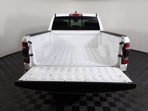 Used 2023 RAM 1500 Big Horn AWD/4WD image 13