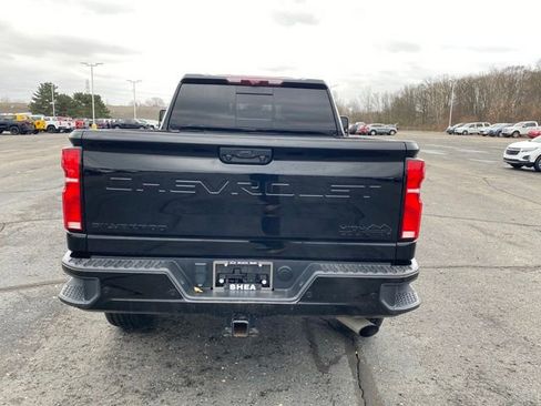Certified 2024 Chevrolet Silverado 2500 High Country w/ Midnight Edition image 5