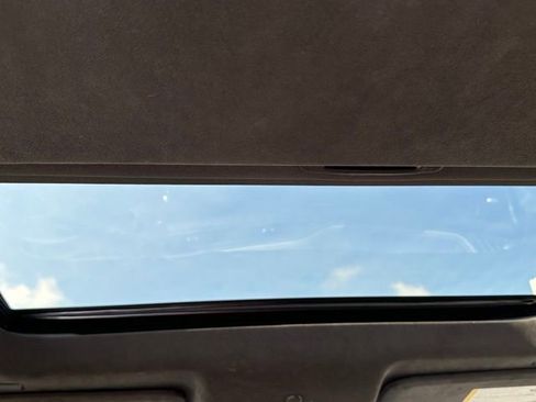 Used 2024 GMC Sierra 3500 Denali Ultimate image 13