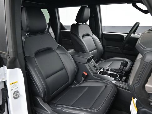 New 2026 Ford Bronco Outer Banks AWD/4WD image 38