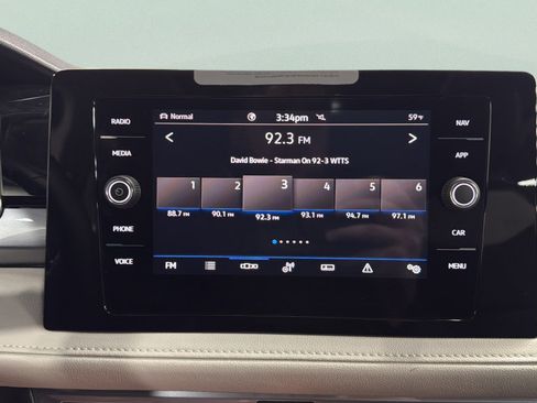 Certified 2025 Volkswagen Taos SEL AWD/4WD image 25