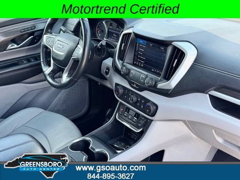 Used 2021 GMC Terrain SLT w/ LPO, Bright Accent Package AWD/4WD image 10