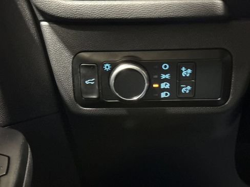 Used 2023 Ford Escape ST-Line w/ Tech Pack #1 AWD/4WD image 19
