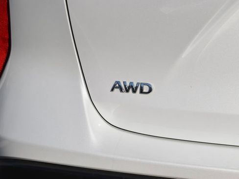Used 2023 INFINITI QX50 Sensory AWD/4WD image 29