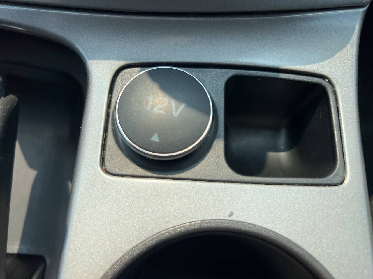 Used 2015 Ford Escape SE w/ Equipment Group 201A FWD image 24