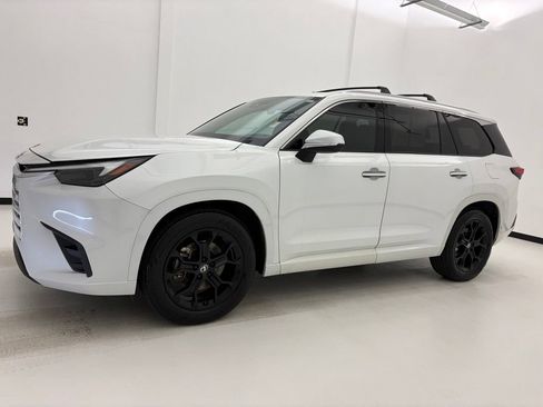 Used 2024 Lexus TX 350 AWD w/ Cold Weather Package image 15