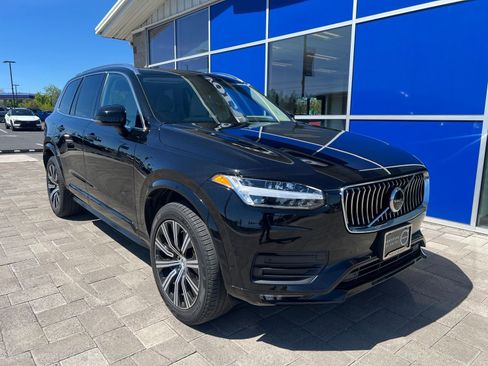 Used 2023 Volvo XC90 B5 Core w/ Protection Package Premier AWD/4WD image 3