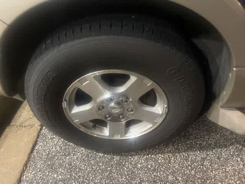 Used 2008 Ford Expedition Eddie Bauer image 11