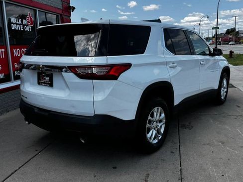 Used 2018 Chevrolet Traverse LS AWD/4WD image 7