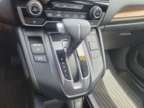 Used 2017 Honda CR-V Touring image 32