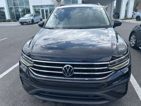Used 2023 Volkswagen Tiguan S image 2