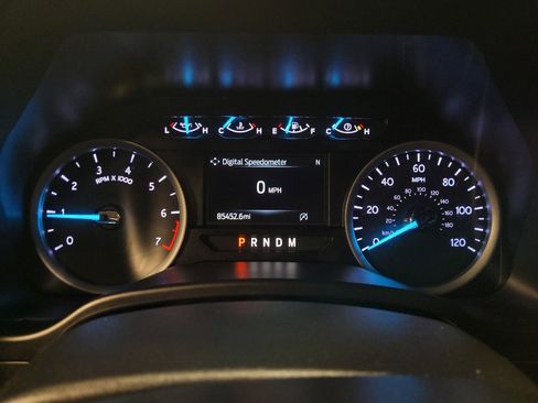 Used 2020 Ford Expedition XLT w/ Equipment Group 201A RWD image 23