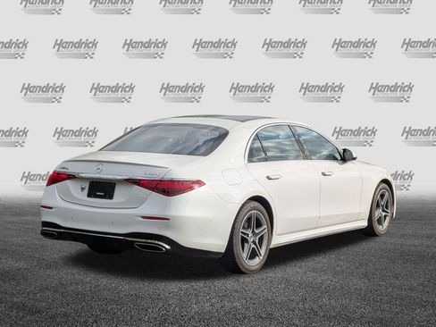 Used 2024 Mercedes-Benz S 580e 4MATIC Sedan image 9