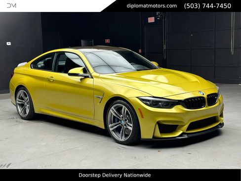 Used 2019 BMW M4 CS image 8