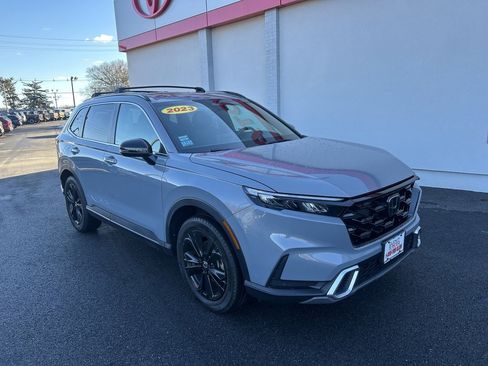 Used 2023 Honda CR-V Sport Touring image 4