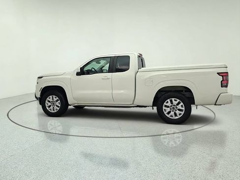 Used 2023 Nissan Frontier SV w/ SV Convenience Package AWD/4WD image 6