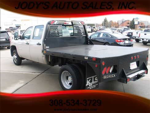 Used 2008 Chevrolet Silverado 3500 W/T image 23
