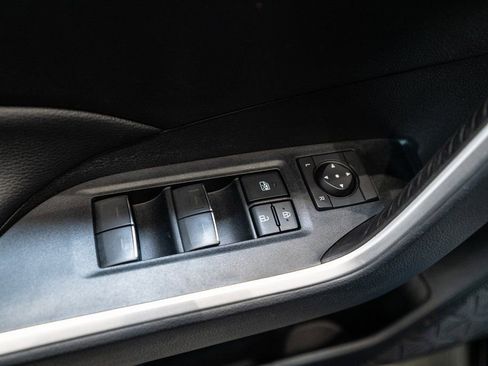 Certified 2022 Toyota RAV4 XLE Premium image 21