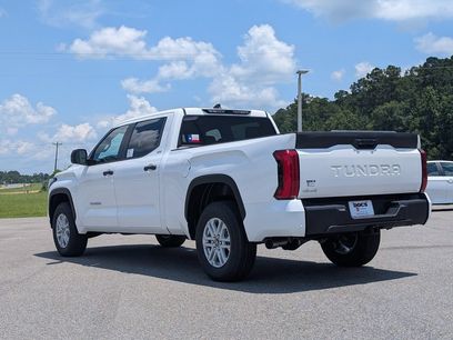 New 2026 Toyota Tundra SR5