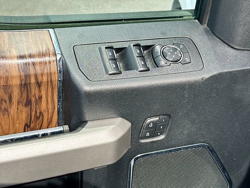 Used 2020 Ford F150 Lariat AWD/4WD image 21