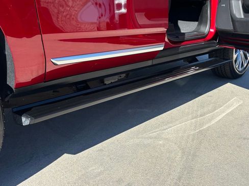 Used 2024 GMC Yukon XL Denali w/ Max Trailering Package image 5