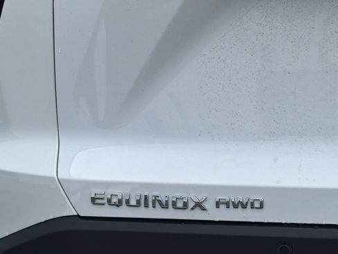 New 2026 Chevrolet Equinox LT w/ Convenience Package II AWD/4WD image 22