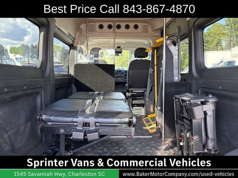 Used 2019 RAM ProMaster 3500 w/ Premium Appearance Group FWD image 19