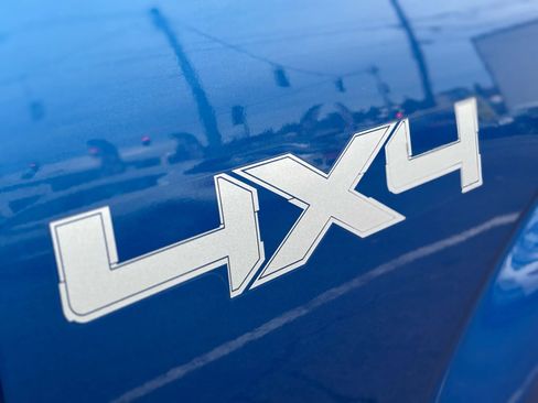 Used 2011 Ford F150 XLT w/ XLT Convenience Pkg image 14