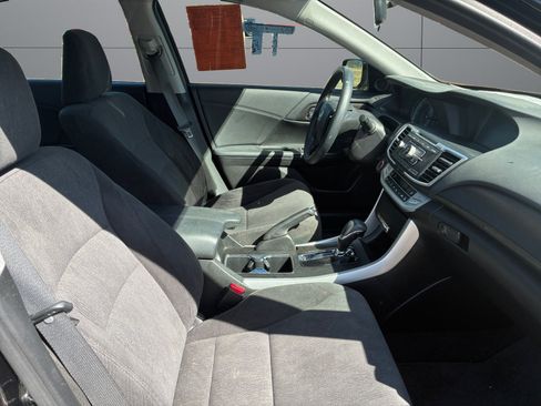 Used 2015 Honda Accord EX image 13