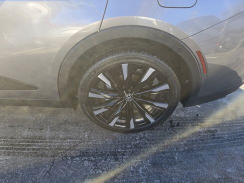 Certified 2026 Toyota Crown Platinum image 4