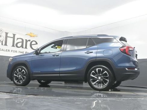 Used 2024 GMC Terrain SLT w/ Infotainment Package II image 54