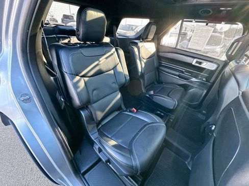 Used 2020 Ford Explorer ST w/ Premium Technology Package image 25