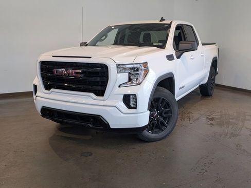 Used 2022 GMC Sierra 1500 Elevation image 1