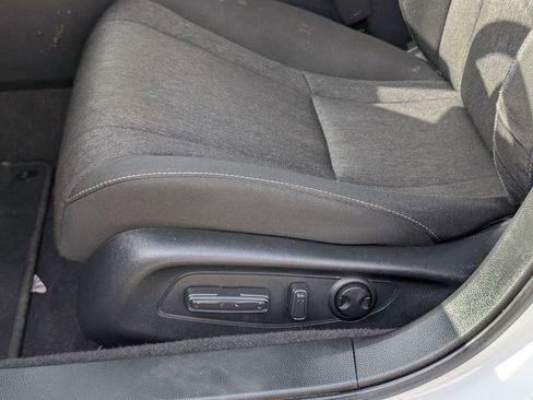 Certified 2023 Honda Accord EX image 11