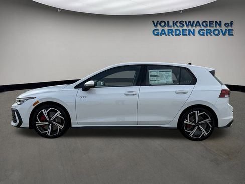 New 2026 Volkswagen GTI SE image 4