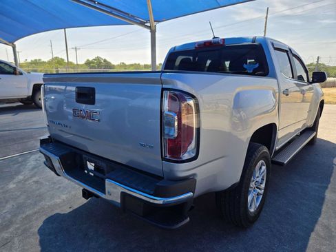 Used 2020 GMC Canyon SLE w/ Driver Alert Package RWD image 4
