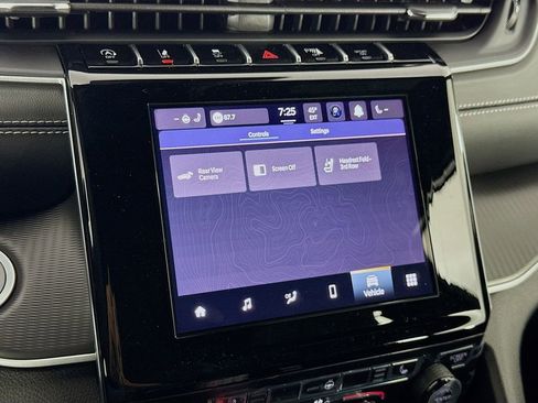 New 2025 Jeep Grand Cherokee L Laredo w/ Luxury Tech Group I image 41